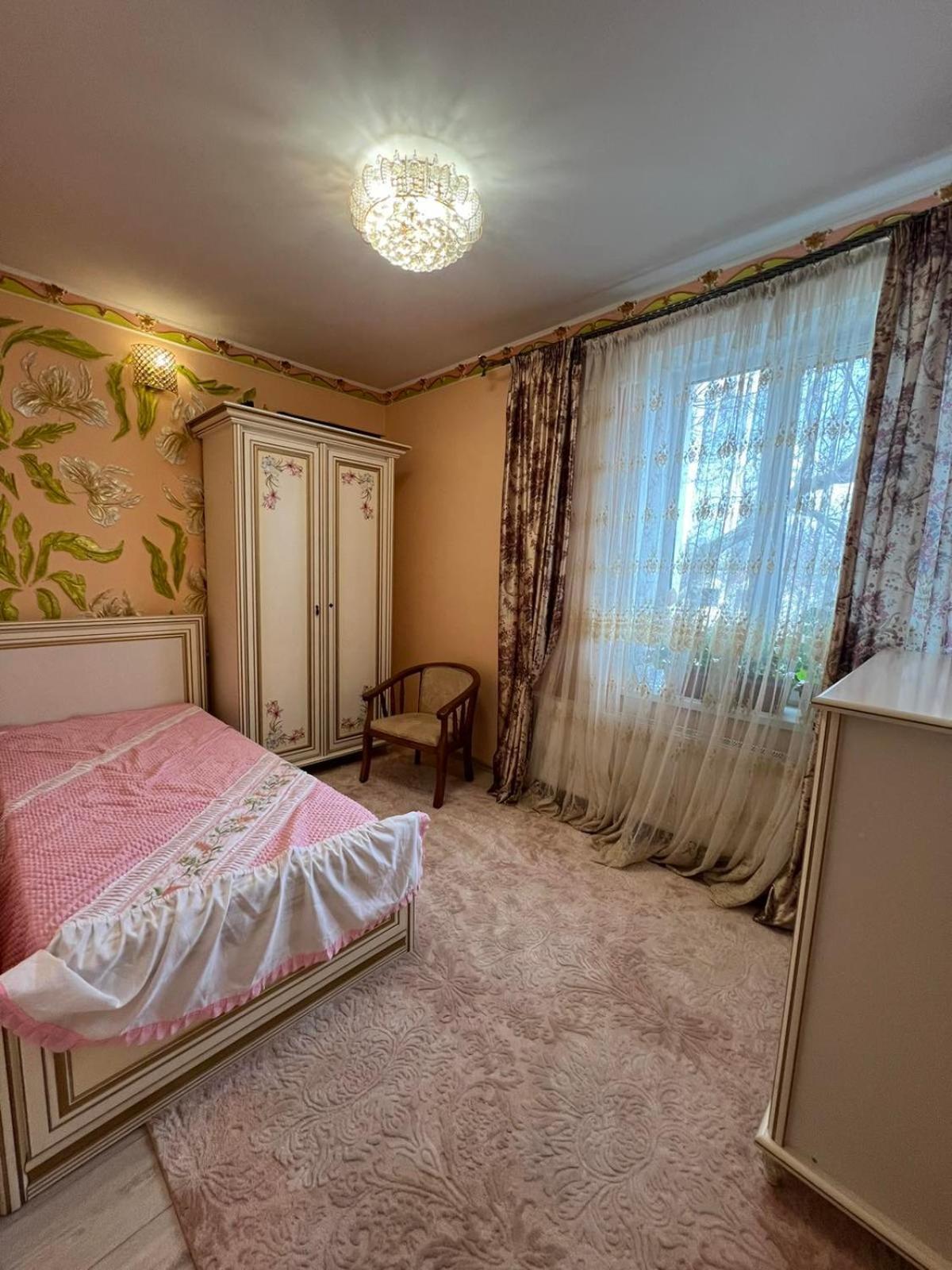 Gold Rose Apartament Кишинёв Экстерьер фото